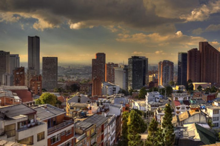 b09-bogota-city-sunset-pano