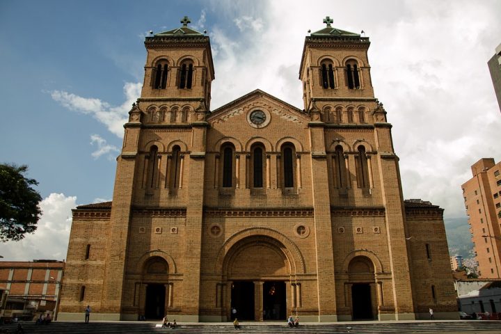 m29-iglesia-medellin_reiseblogger_pixabay